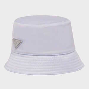 NWT Prada Re-Nylon Bucket Hat in Purple